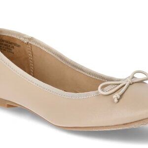 NEW, NEVER WORN: Women's String Bow Ballet Flats, Faux Leather, Tan/Nude, Sz 10